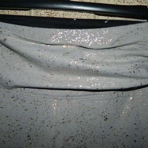 Soft Surroundings Crossover Ruched Leggings Size S (H-29) - Picture 3 of 6